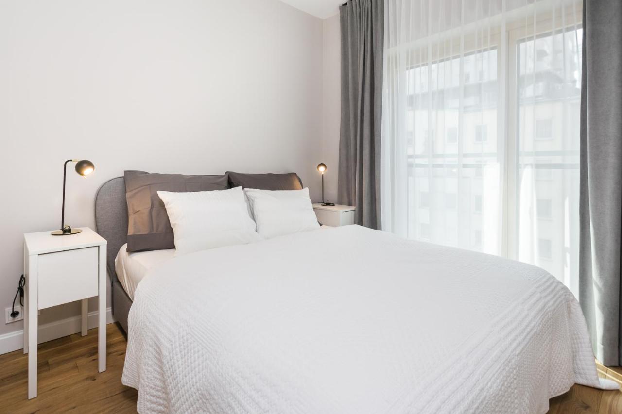 Luxury Apartments Mennica Residence - Golden Apartments - City Center Warszawa Eksteriør bilde